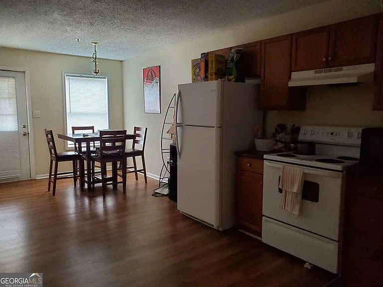 1850 Cedar Shoals Dr #C1 — Photo 4