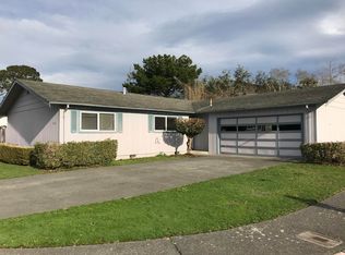 2528 Maple Ln, Arcata, CA 95521