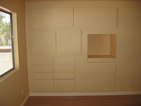 Master Bed Extra Storage