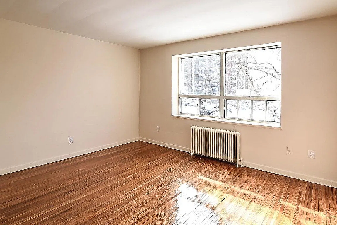 Southam Apartments — Photo 4