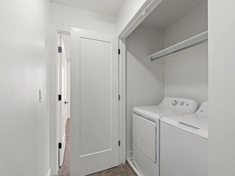 Central Heights Townhomes — Photo 67