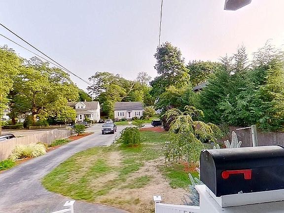 4th image of 50 Glendale St