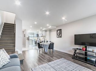 180 Mississauga Valley Blvd #124, Mississauga, ON L5A3M2