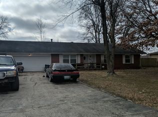 102 W Ridgeview Dr, Willard, MO 65781