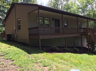 25 Short Dix Creek Rd, Leicester, NC 28748