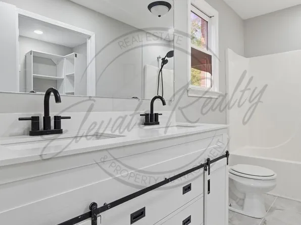 436 Kelsey Dr, Clarksville, TN 37042