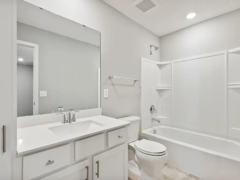11022 Zest St NE #E — Photo 3