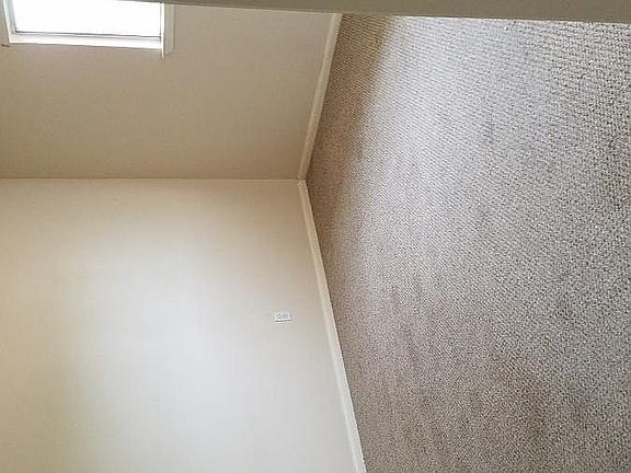4th image of 2510 Toms Brook Dr