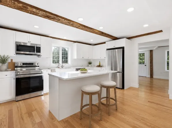 164 Main St Unit A, Westford, MA 01886