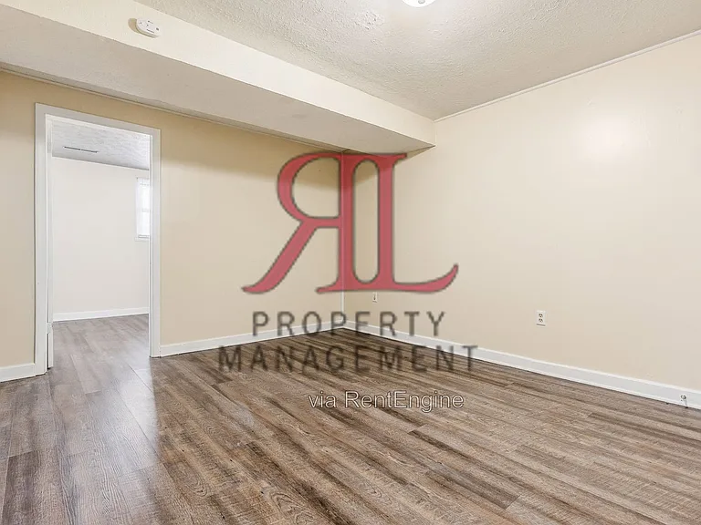 5026 Astoria Ave — Photo 13