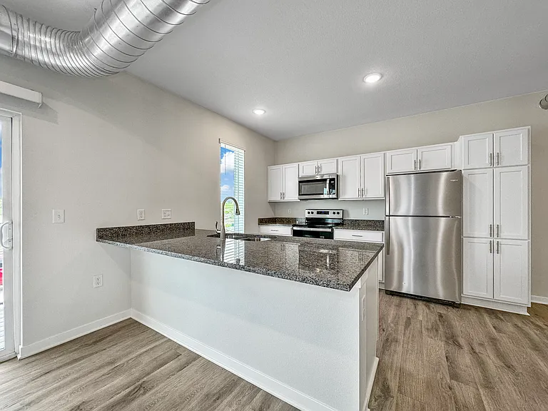751 NE 60th St #104 — Photo 9