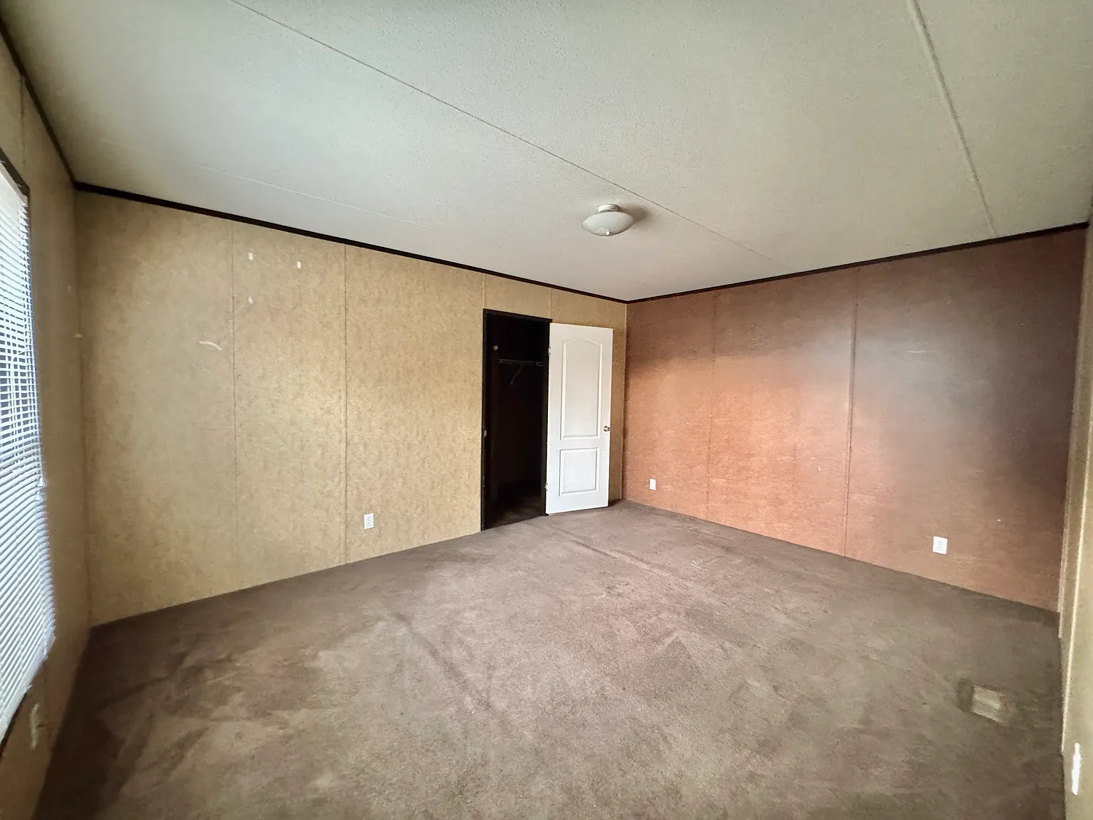 3 bed, 1216 sqft, $1,100 — Photo 4