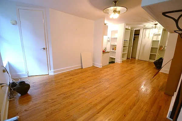 Rented by Bold New York | media 4