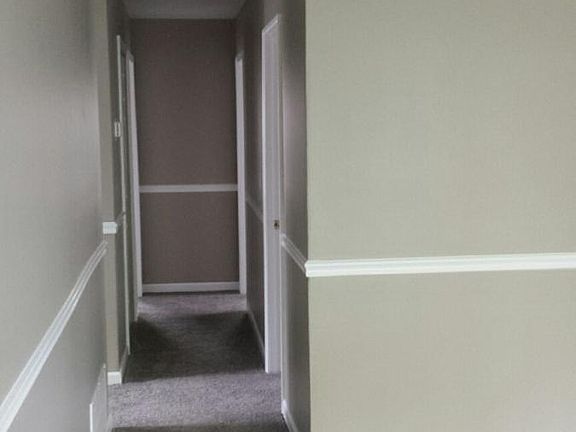 Hallway to Bedrooms from LR