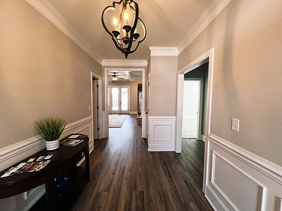 5th image of 310 Whithorn Court