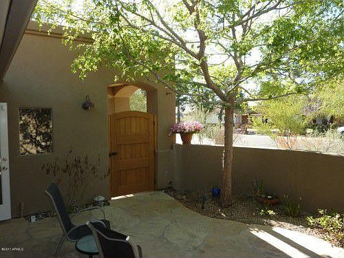 2nd image of 4149 E San Miguel Ave