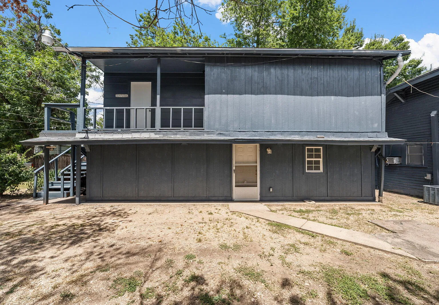 1 bed, 1.0 bath, 688 sqft, $800 — Photo 2