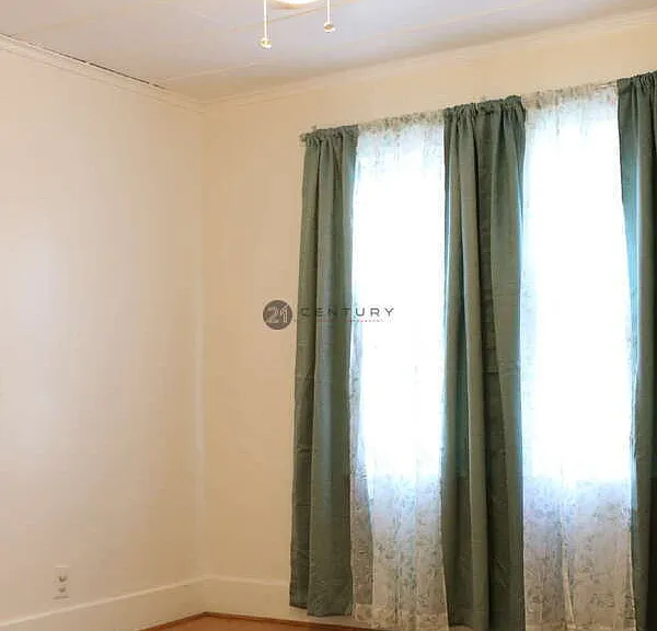 824 N Ridgewood Pl — Photo 23