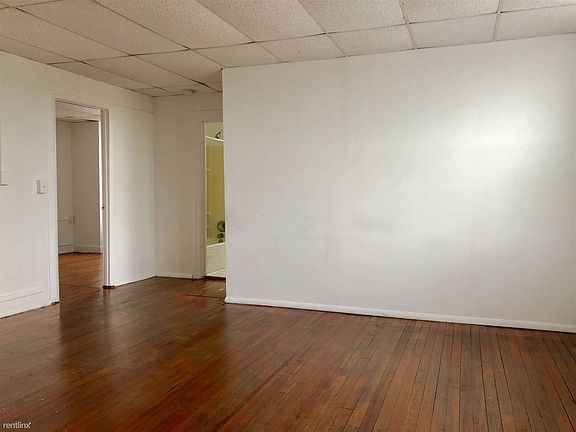 18C0BDCA-05F2-4CAC-8BFC-88EA540DD542