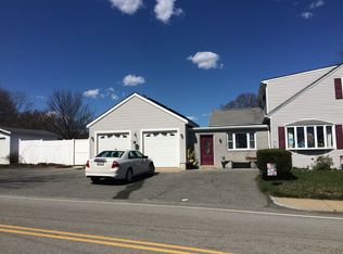 2541 Riverside Ave, Somerset, MA 02726