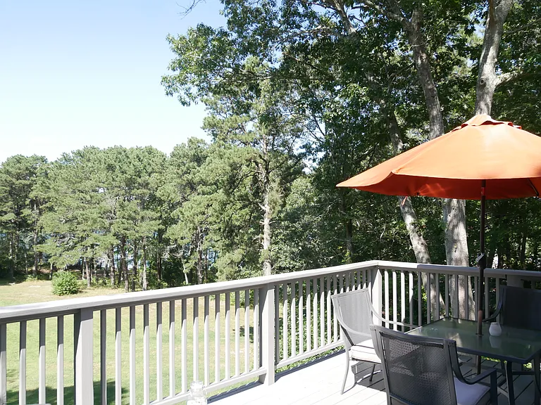 13 Great Hill Rd — Photo 6
