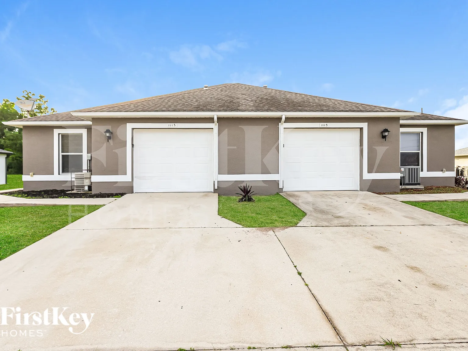2 bed, 2.0 bath, 1180 sqft, $1,220 — Photo 1
