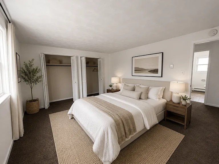 410C N Enola Dr — Photo 6