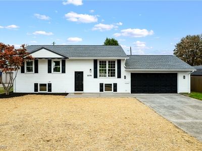 2279 Adams St, Lorain, OH, 44052