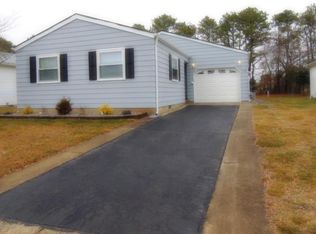 178 Biabou Dr, Toms River, NJ 08757