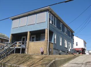 1219 State St #1, Steubenville, OH 43952