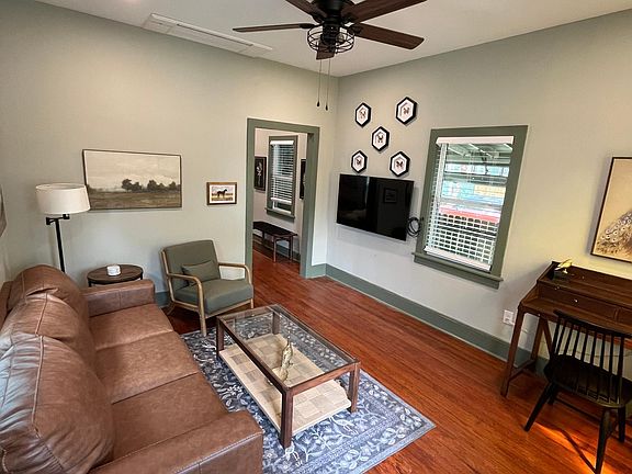 2nd image of 1021 N Gayoso St