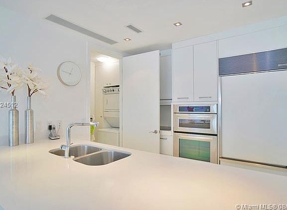 3rd image of 15901 Collins Ave APT 1902