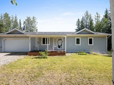 2522 Baby Bell Dr, North Pole, AK, 99705