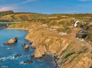 2721 White Gull Ct, Albion, CA 95410