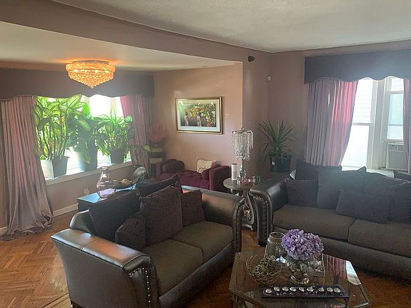 5th image of 10973 203rd St