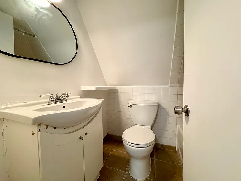 57 Cowan Ave #401 — Photo 8