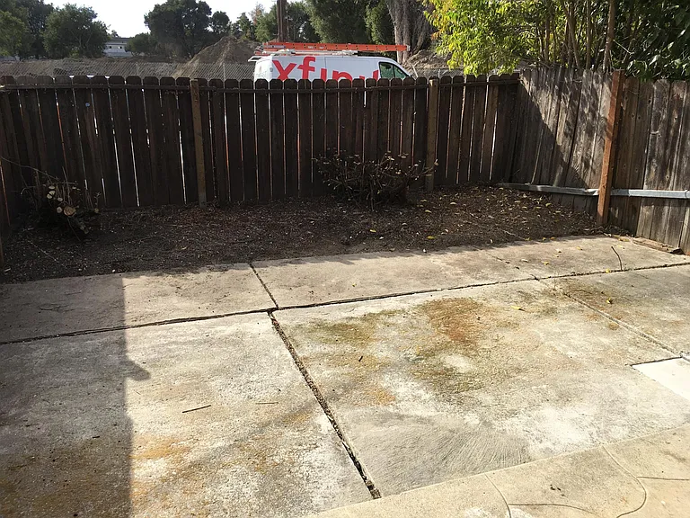 22580 Chestnut St — Photo 12