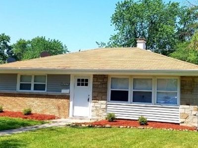 17046 Park Ave, Lansing, IL, 60438