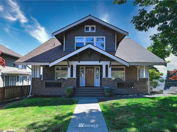 3231 Grand Avenue, Everett, WA 98201