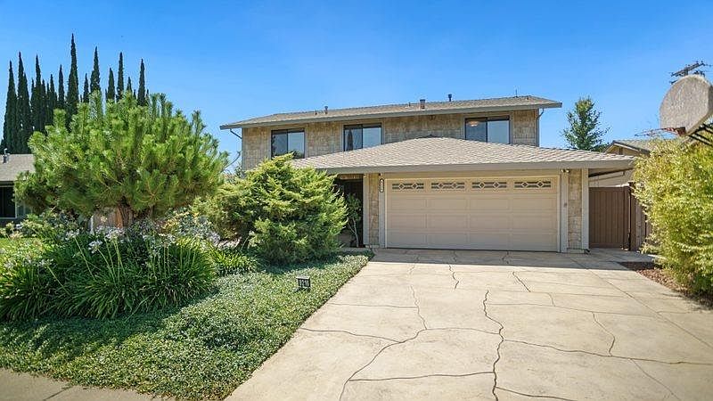 1st image of 9216 Starina Way