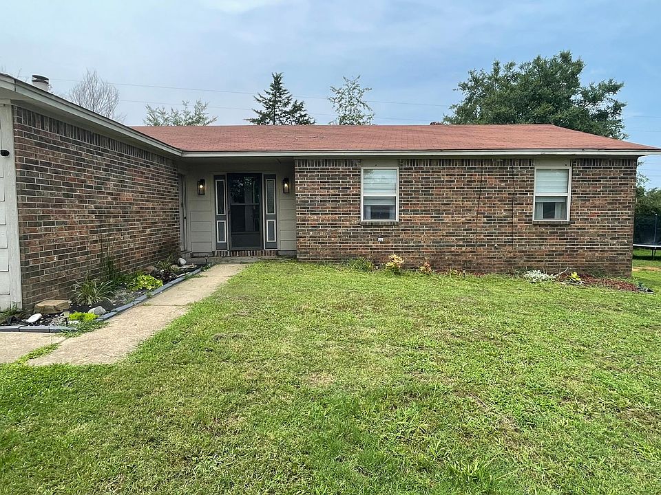 1st image of 2009 N 28th St