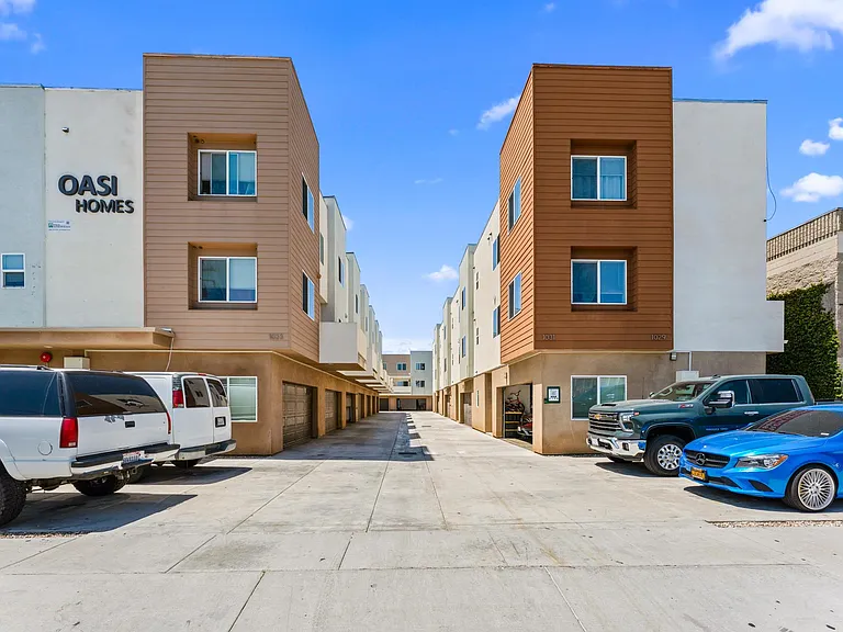1029 S Montebello Blvd — Photo 19