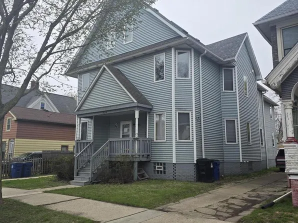 834 Park AVENUE, Racine, WI 53403