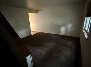 420 Billingsport Rd #1, Paulsboro, NJ 08066