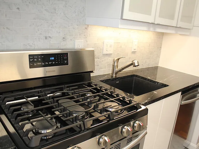 5315 Connecticut Ave NW #407 — Photo 12