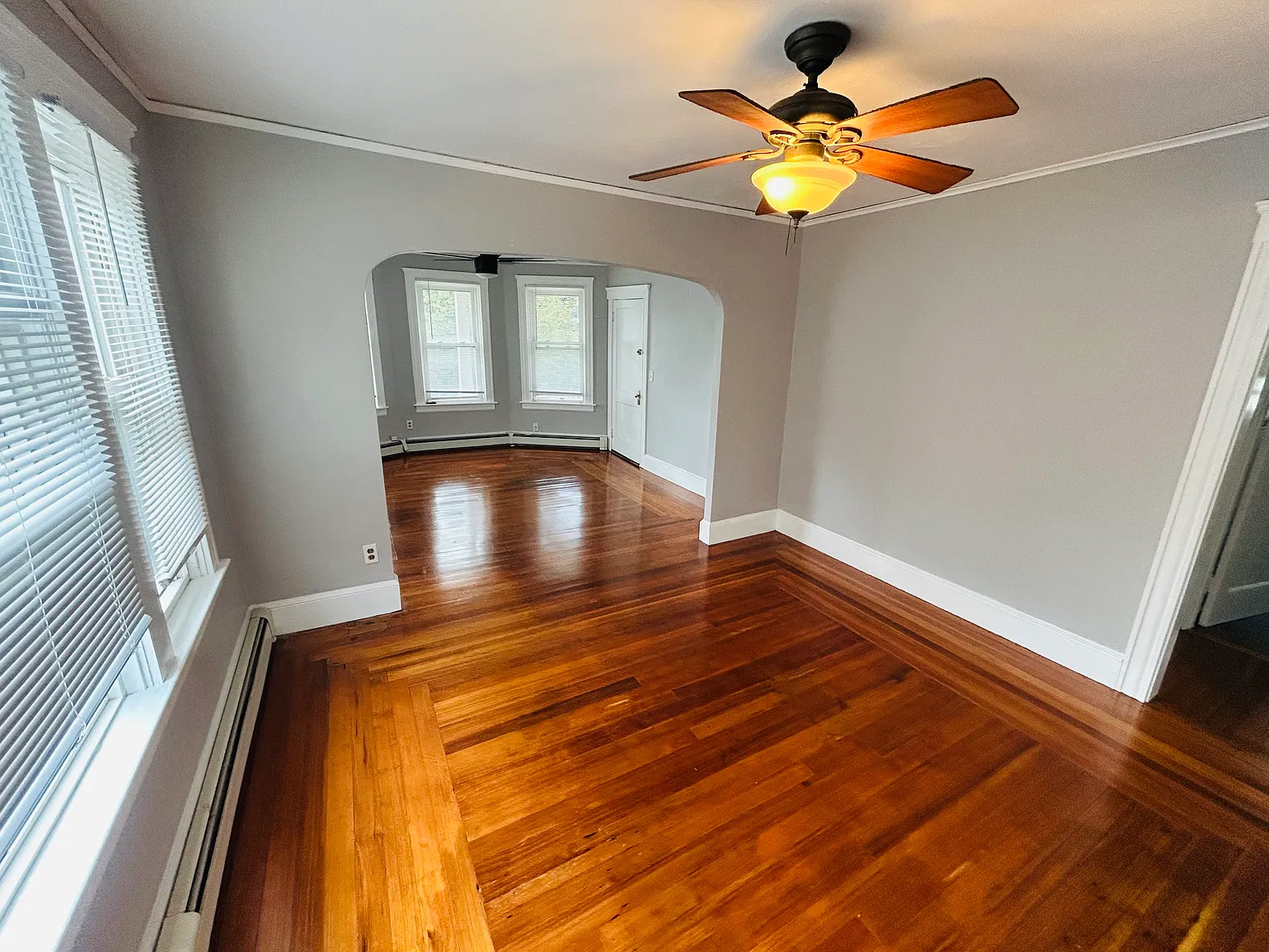 3 bed, 1486 sqft, $2,400 — Photo 3