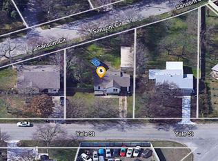 1927 Yale St, River Oaks, TX 76114