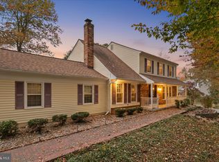 12133 Queens Brigade Dr, Fairfax, VA 22030