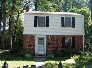 2901 Woodlawn Ave, Falls Church, VA 22042