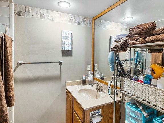 4th image of 111 E Jolly Rd #59